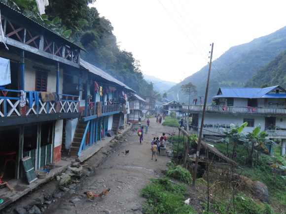 2017Makalu01
